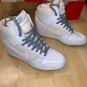 Nike white dunk sky wedge sneakers size 8.5
